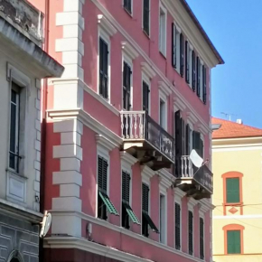 Casa di Claude 2 Finalmarina